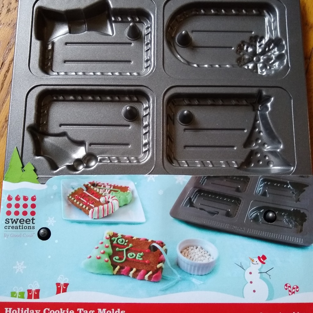 NWT!! Sweet Creations Christmas Gift Tag Cookie Pan